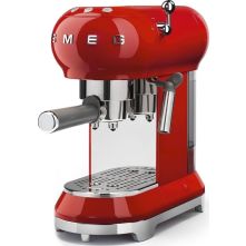 Smeg ECF01RDEU koffiemachine rood