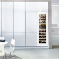 De Liebherr EWTgw3583-26 wijn koelkast is een inbouwkast, mooi te integreren in uw keuken